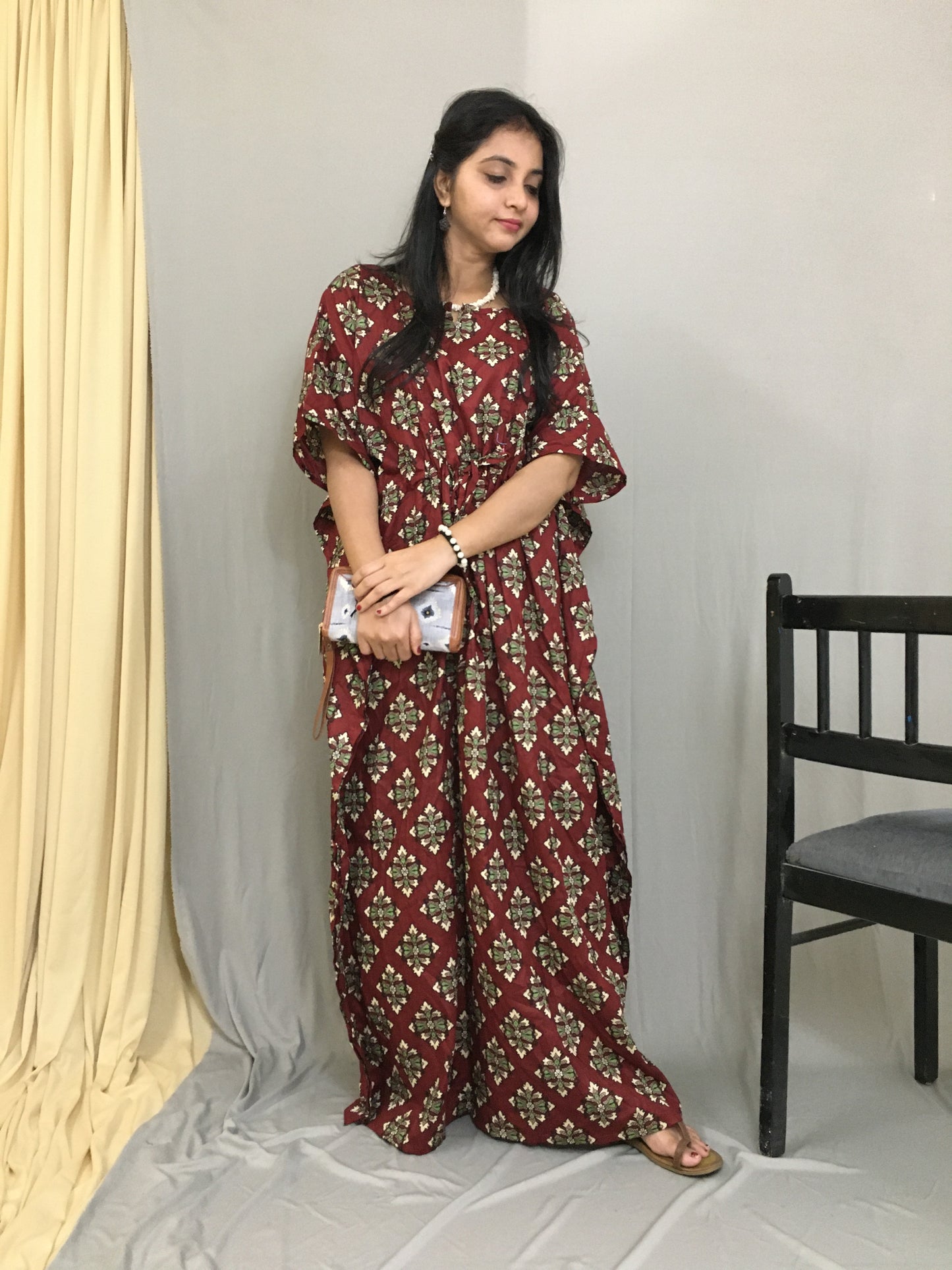 Maternity / Feeding Zips - Kaftan - Free Size - Pure Cotton - Maroon Dessert Flower