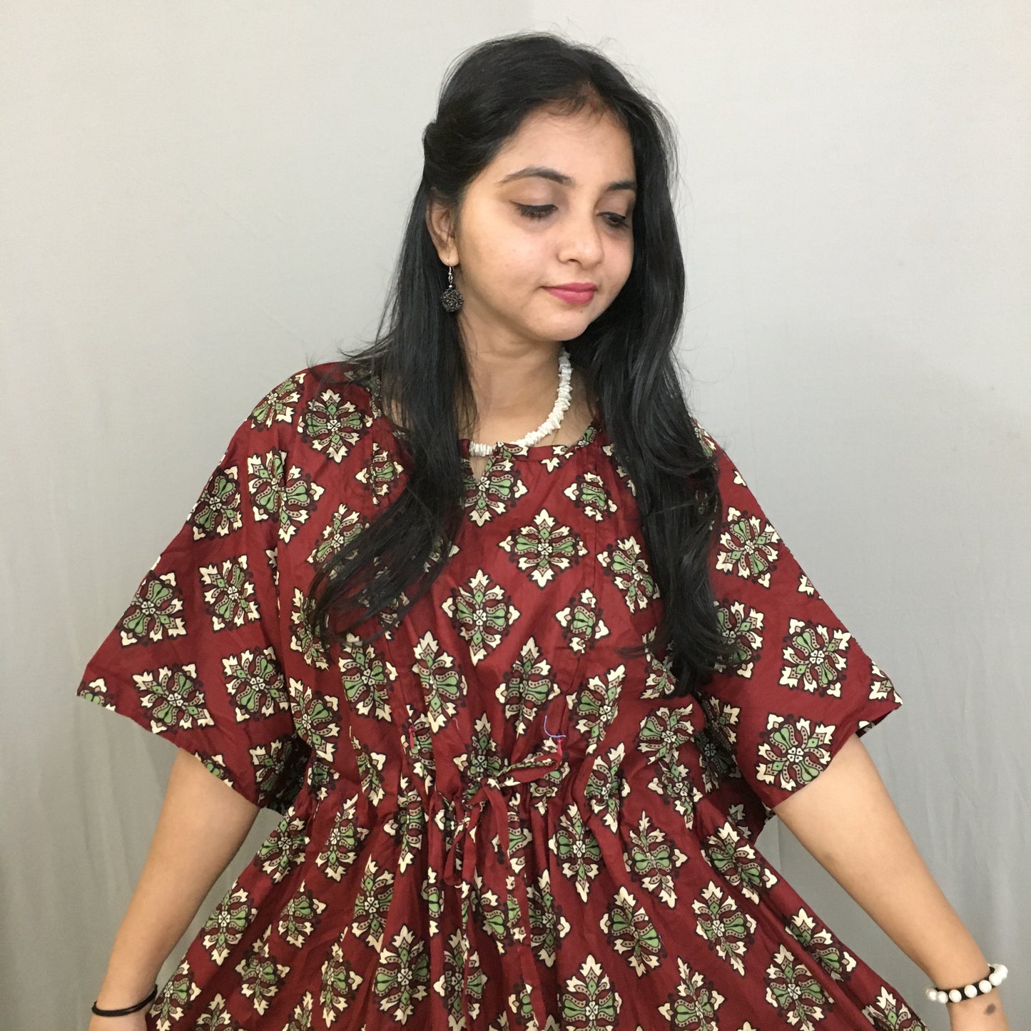 Maternity / Feeding Zips - Kaftan - Free Size - Pure Cotton - Maroon Dessert Flower