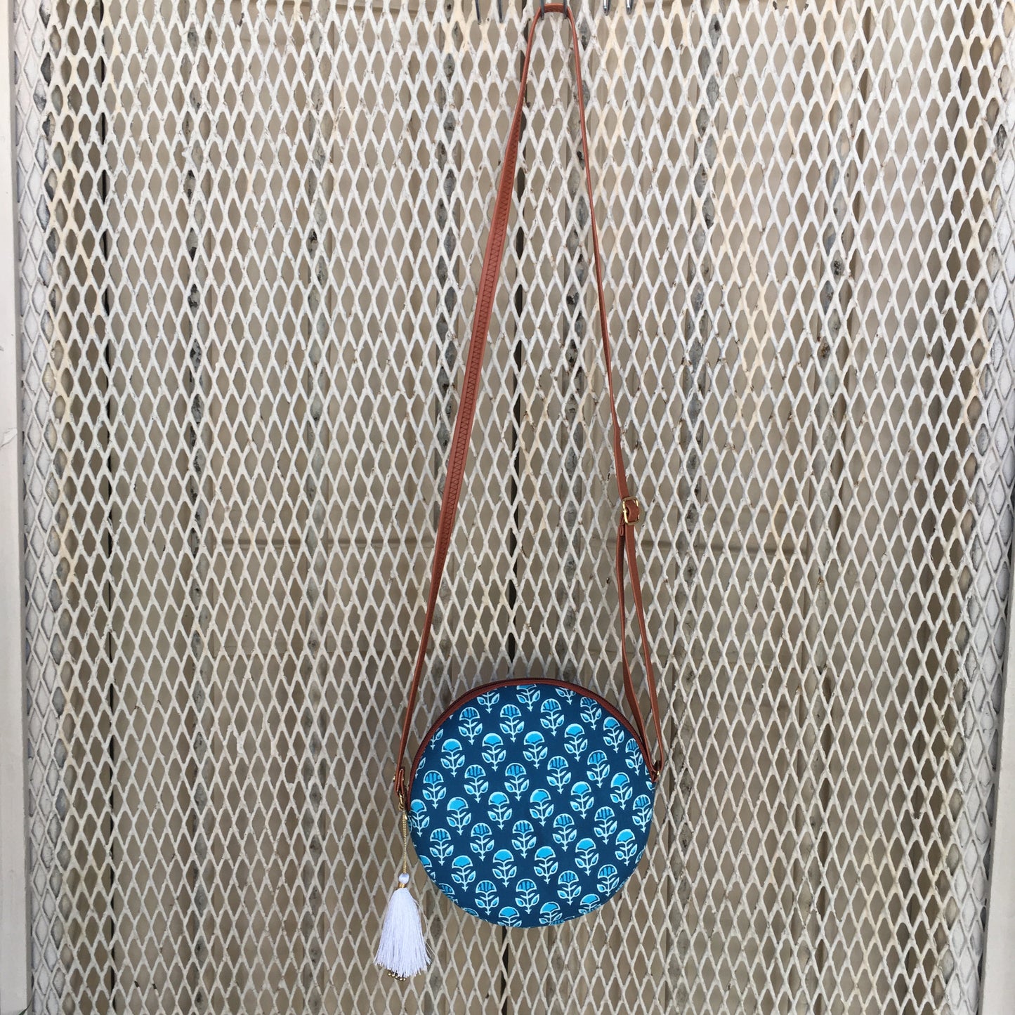 Blue Firozi Flower - Round sling - small size