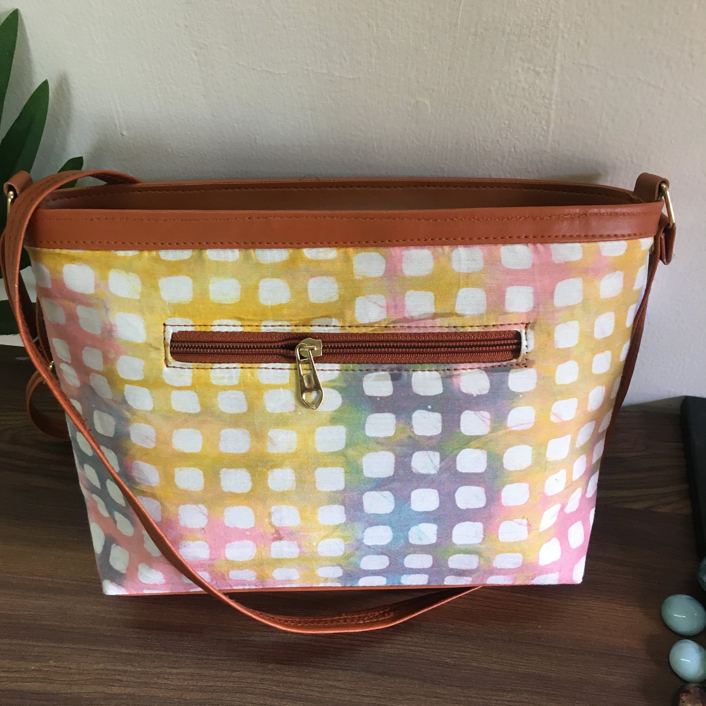Minsk - 3 zip- Big size - Sling Bag - Shaded Squares