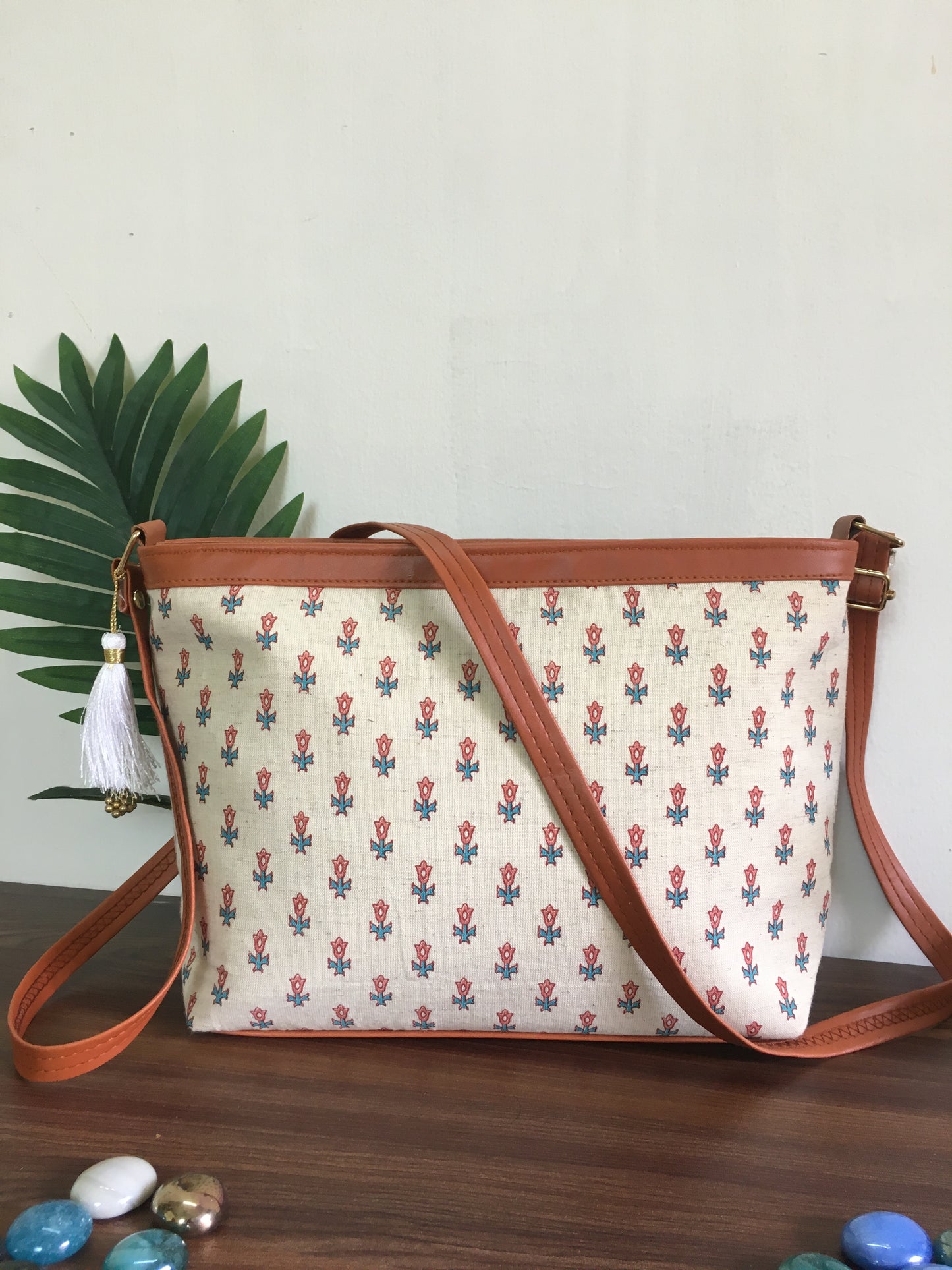 Minsk - 3 zip- Big size - Sling Bag - OffWhite - Red - Blue Flower