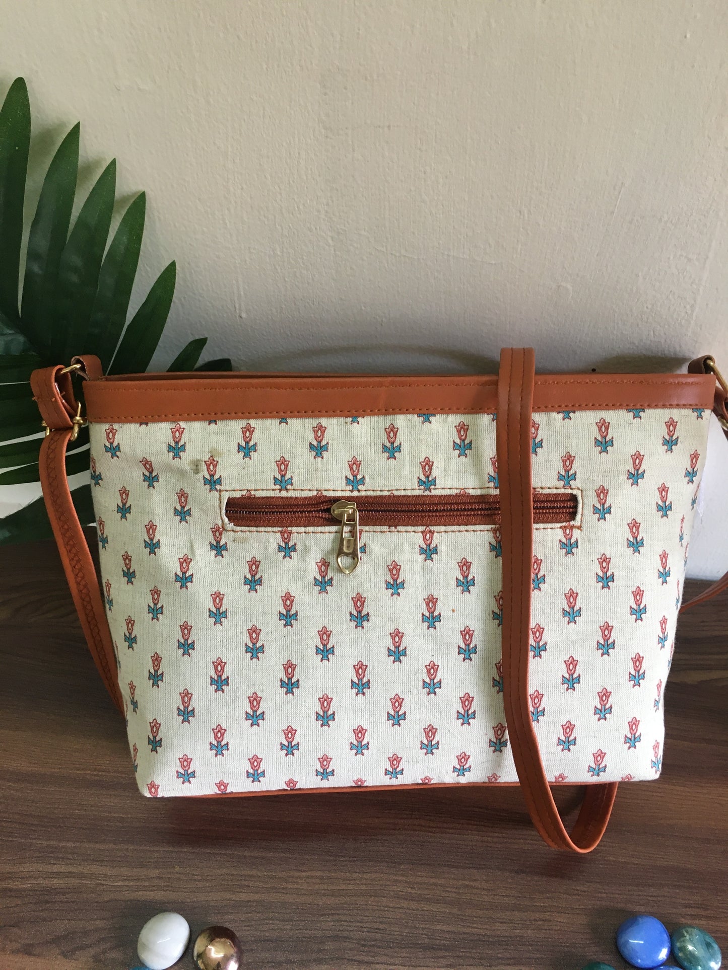 Minsk - 3 zip- Big size - Sling Bag - OffWhite - Red - Blue Flower