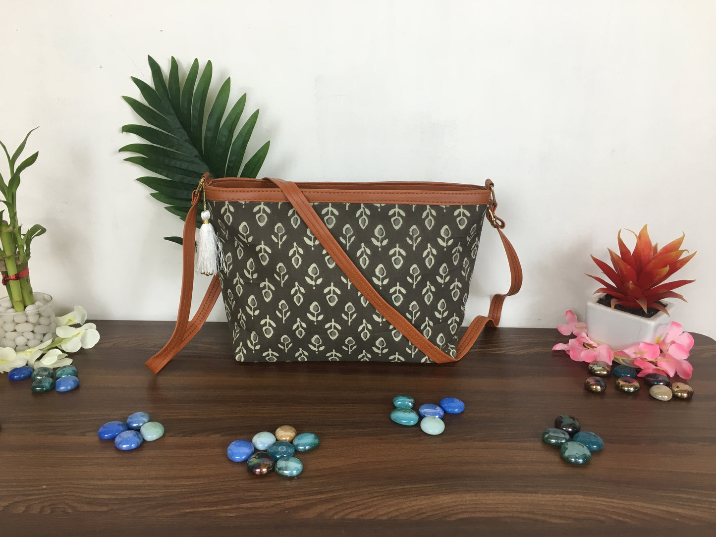 Minsk - 3 zip- Big size - Sling Bag - 84