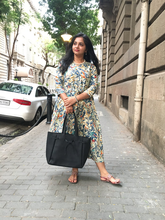 The Paris Tote - Plain - Black