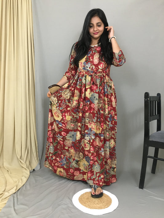 Maroon Grey Flower - Maternity Kurti with Feeding Zips - Soft Rayon