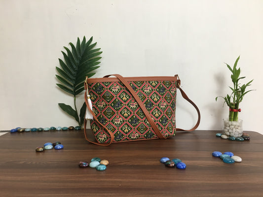 Minsk - 3 zip- Big size - Sling Bag - Square Patola - Green