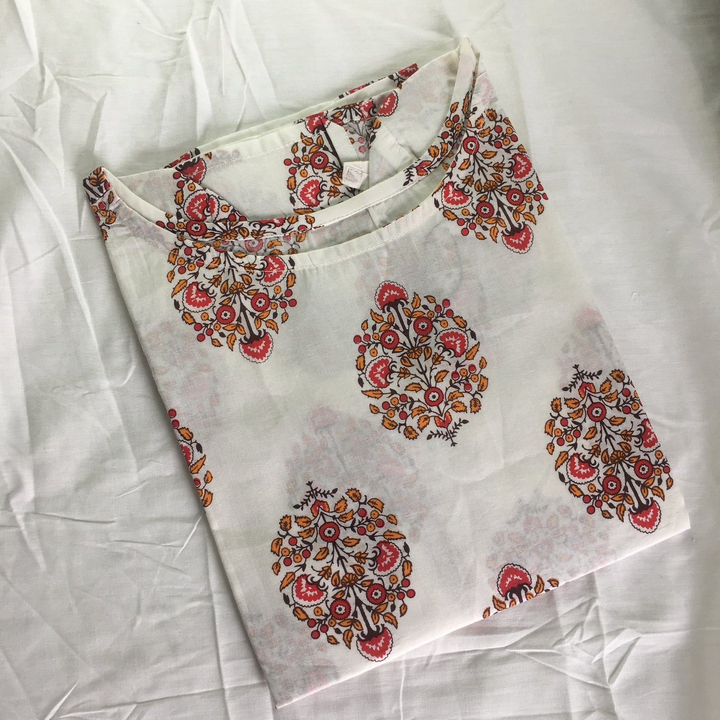 White Cotton Floral Print Straight Kurta - 3440