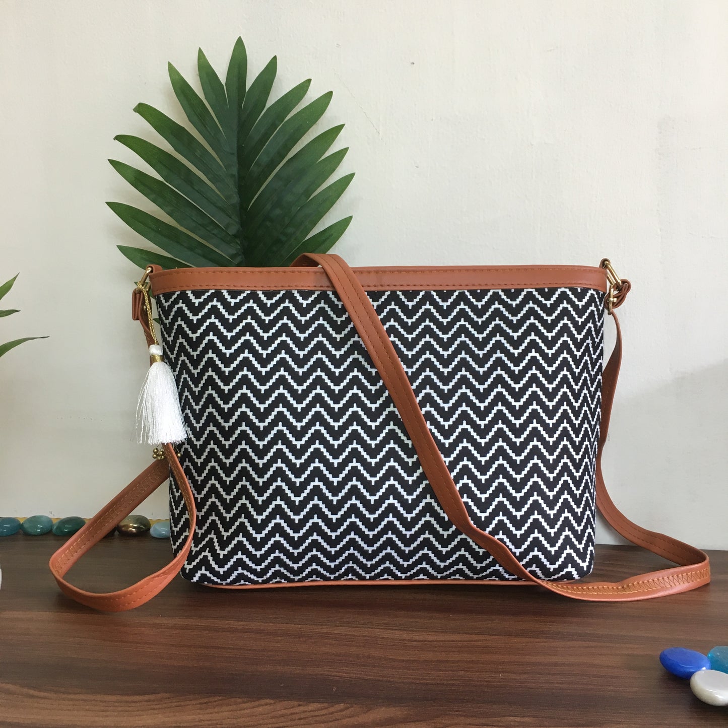 Minsk - 3 zip- Big size - Sling Bag - Black wave