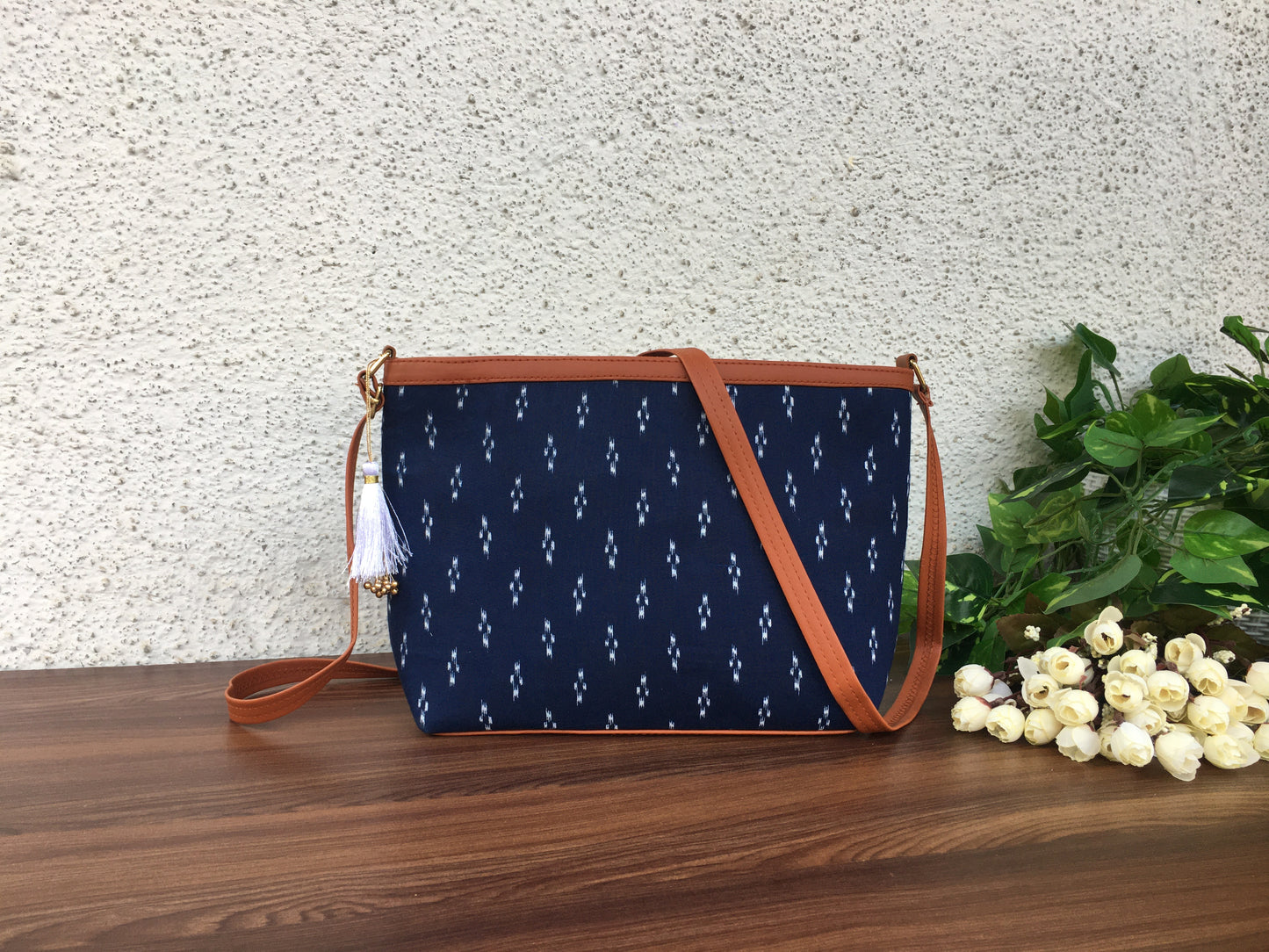 Minsk - 3 zip- Big size - Sling Bag - Indigo Fine