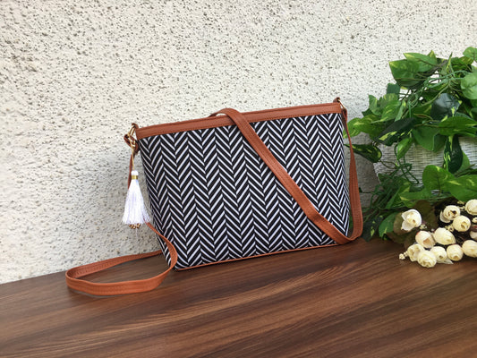 Minsk - 3 zip- Big size - Sling Bag - Black Criscros