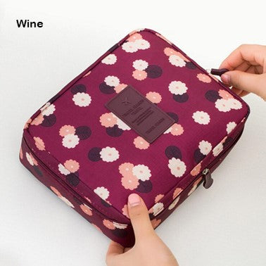 Essential Travel Pouch - Wine