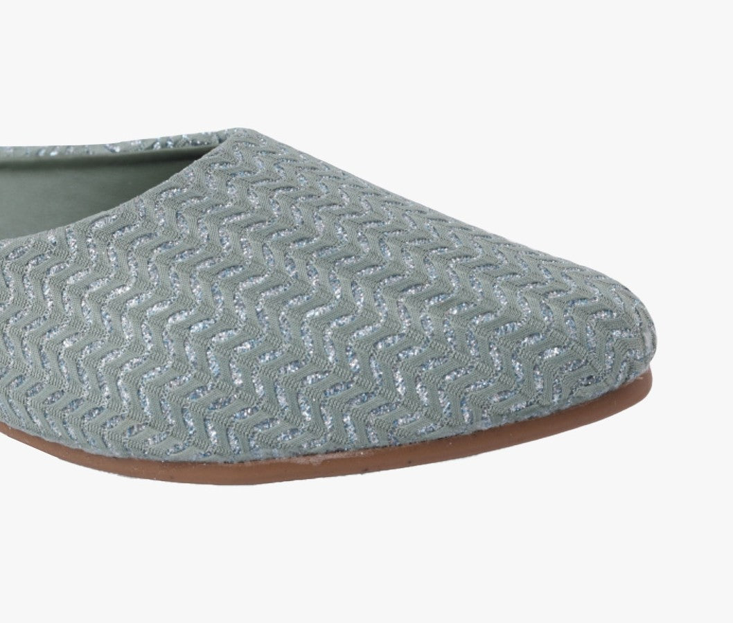 Women Grey Textured Leather Ethnic Flats