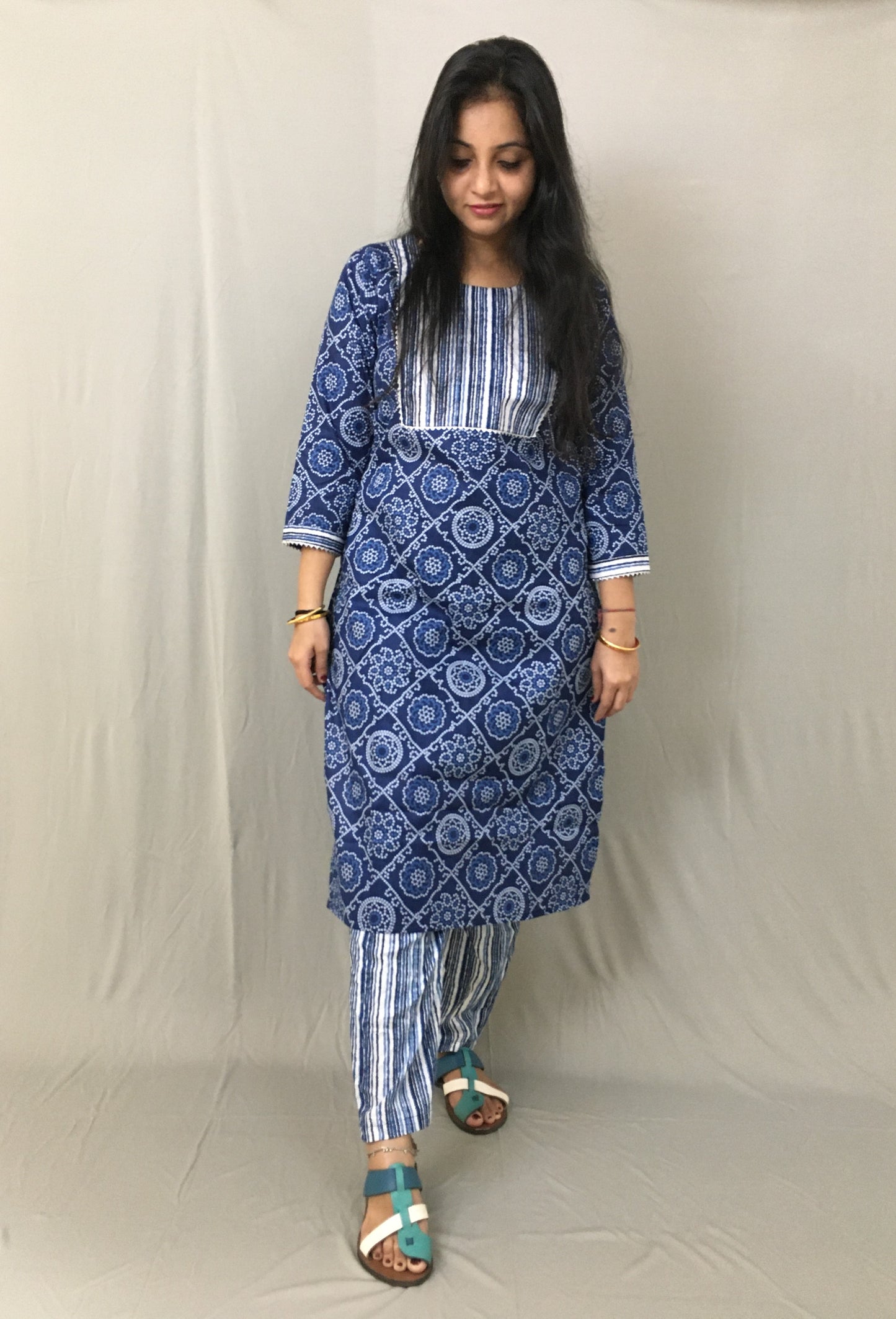 Blue Bandhani Print Kurti Set