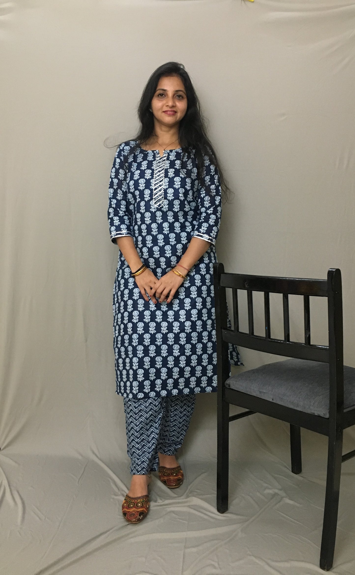 Roses Kurti Set - Blue Colour