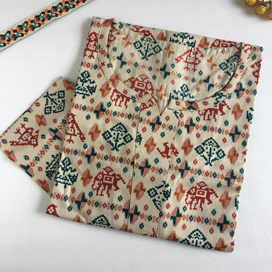 Patola Print Short  Kurti  - Green - Pure Cotton