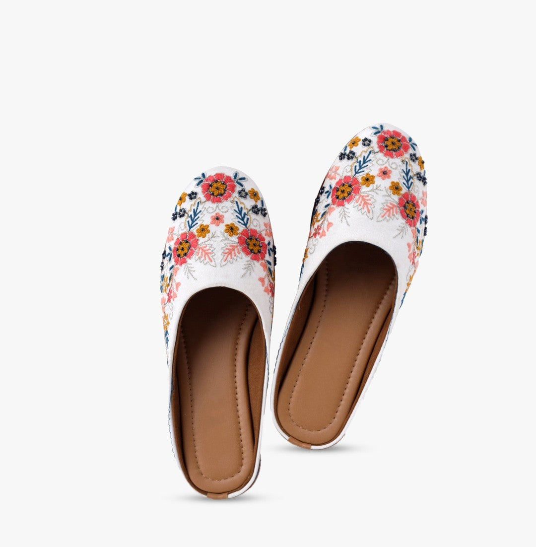 Women White Ethnic Floral Embroidered Canvas Flats Mules