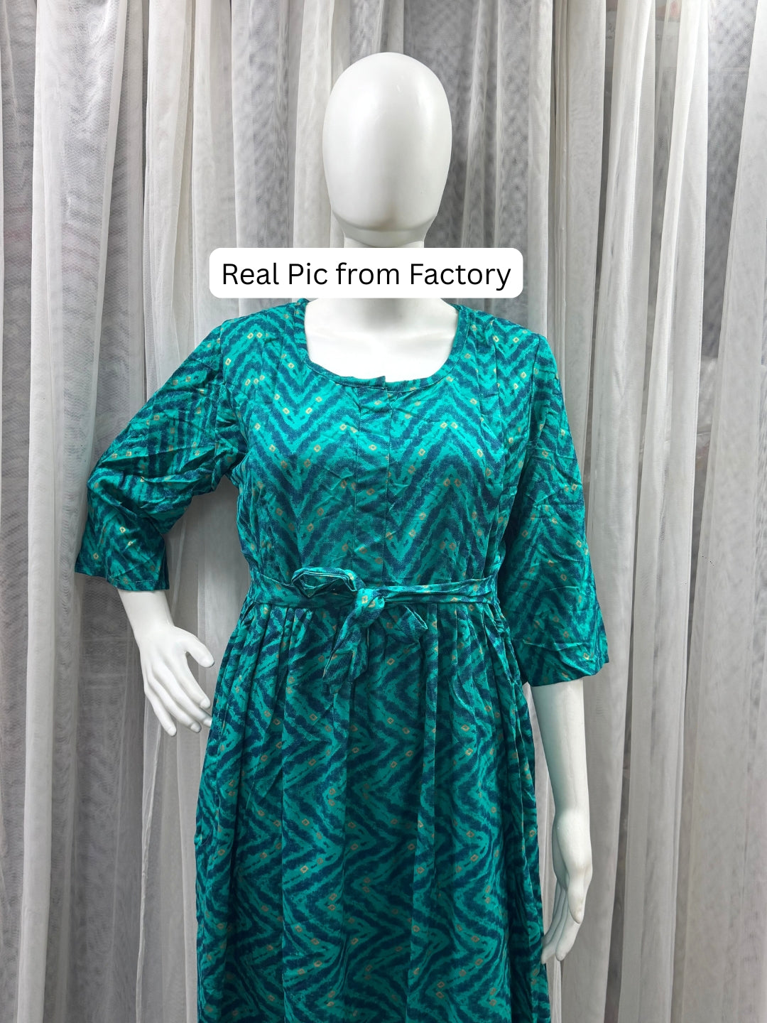 Peacock Bandhani Zigzag - Maternity Kurti with Feeding Zips - Soft Rayon