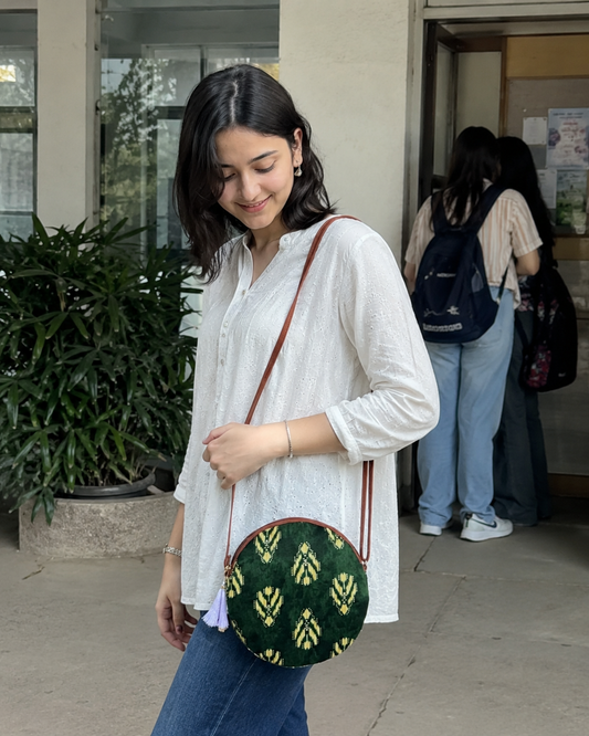 Green Cream Leaves - Cute Round Sling bag