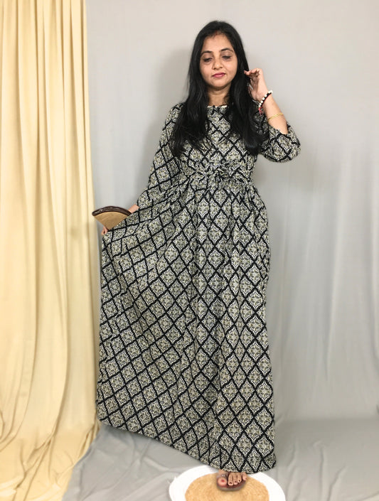 Black Dessert Flower - Maternity Kurti with Feeding Zips - Cotton Flex - Thicker Fabric