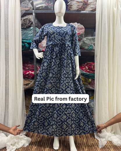 Indigo Jasmine Flower - Maternity Kurti with Feeding Zips - Cambric Cotton