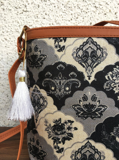 Minsk - 3 zip- Big size - Sling Bag - Royal Flower Black and White