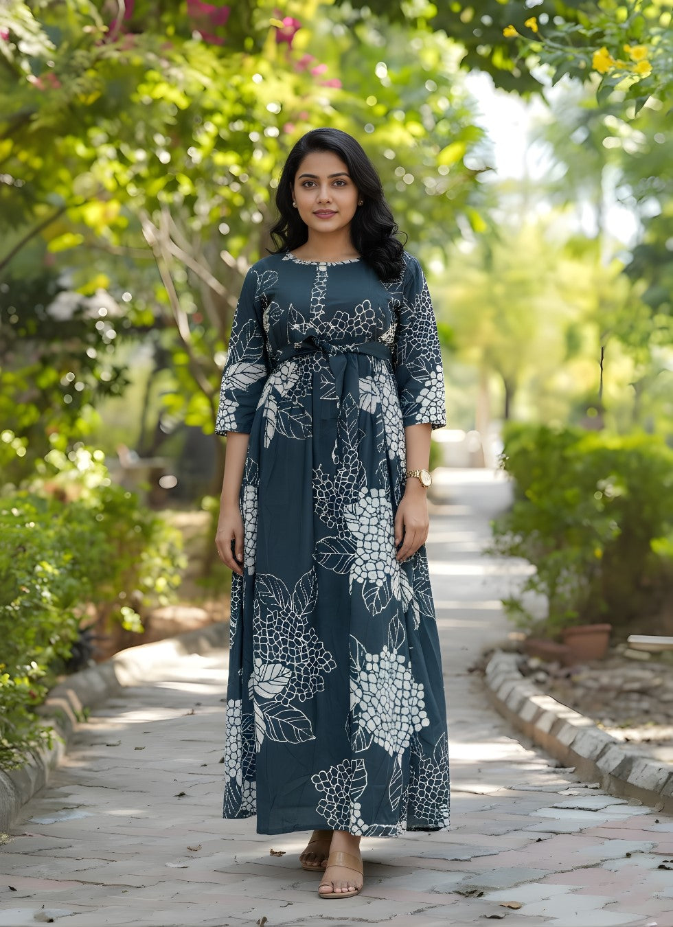 Sea Grey Big Flower - Maternity Kurti with Feeding Zips - Soft Rayon