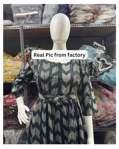 Arrow Print - Peacock Blue - Maternity Kurti with Feeding Zips - Cotton Flex - Thicker Fabric