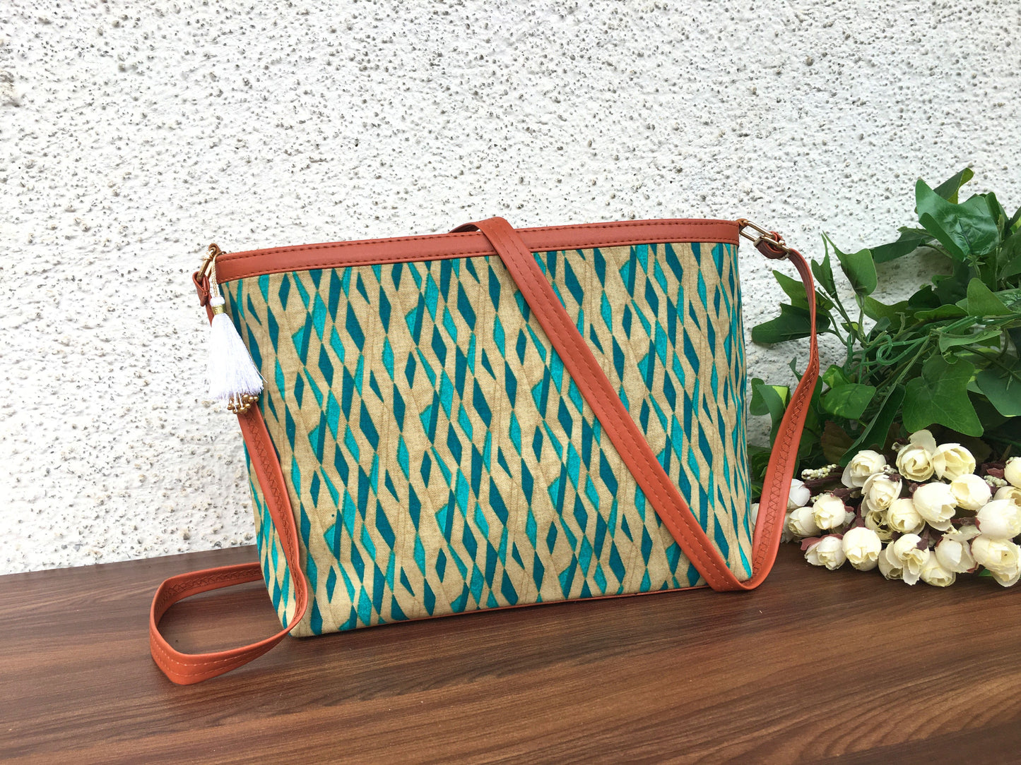 Minsk - 3 zip- Big size - Sling Bag - Daimond Sea Green