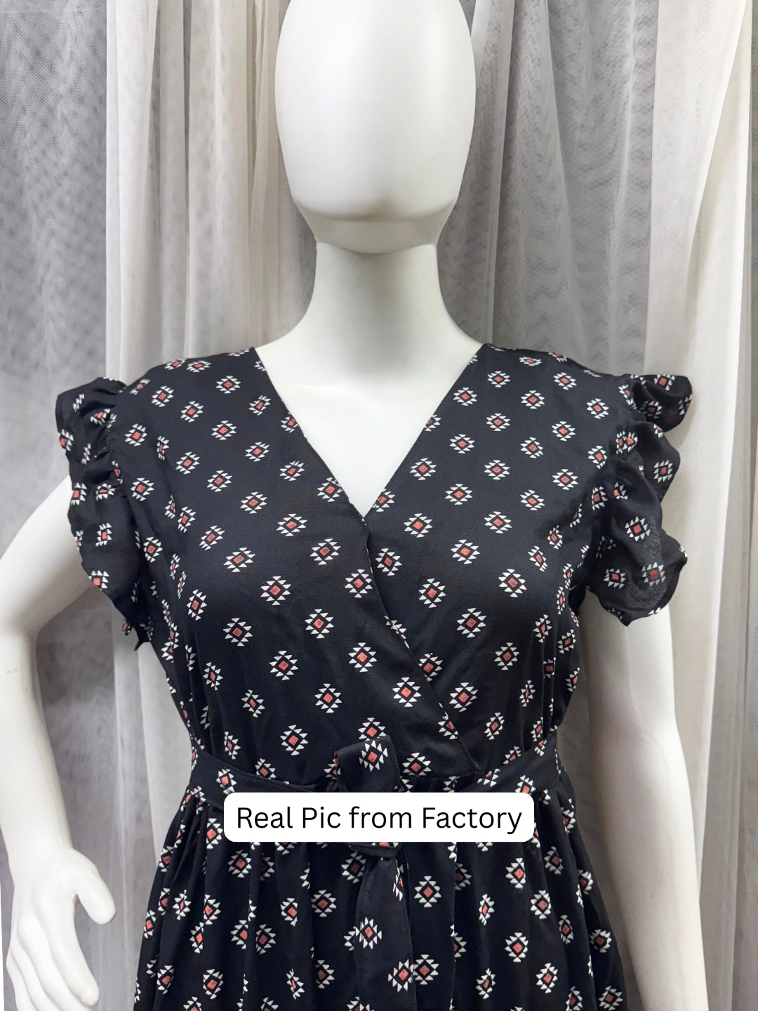 Black Red - Sleevless Midi Dress - Soft Rayon