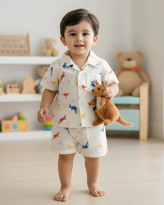 Kids Shirt & Short set - Jumping Kangaroo