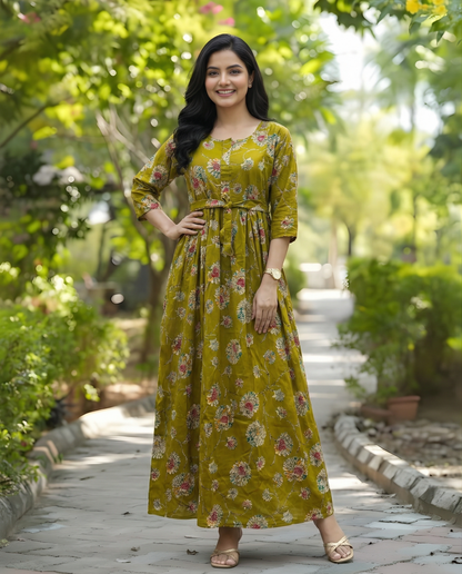 Dessert Red Sunflower - Maternity Kurti with Feeding Zips - Soft Rayon