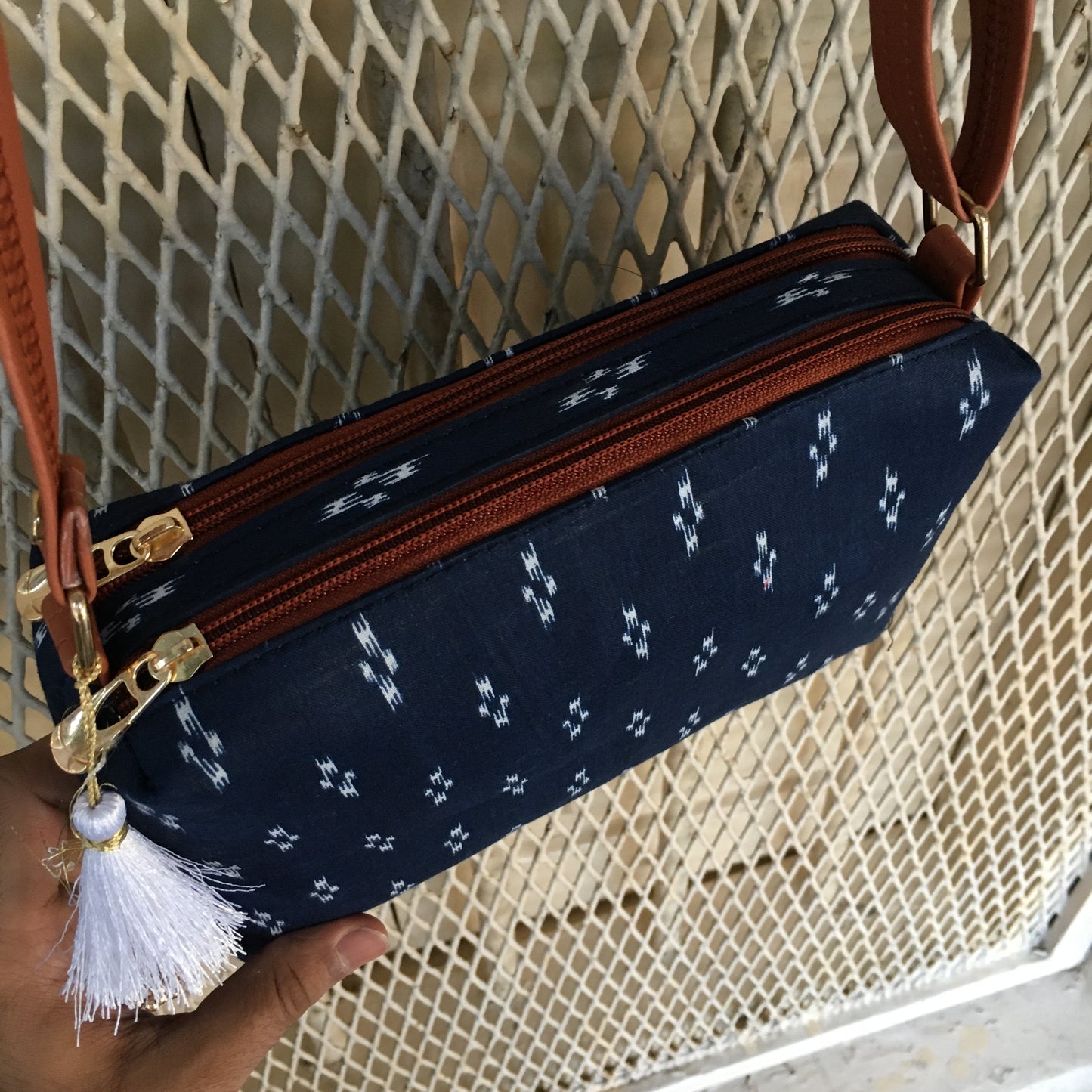 AVA - Indigo Fine - Big Size Sling