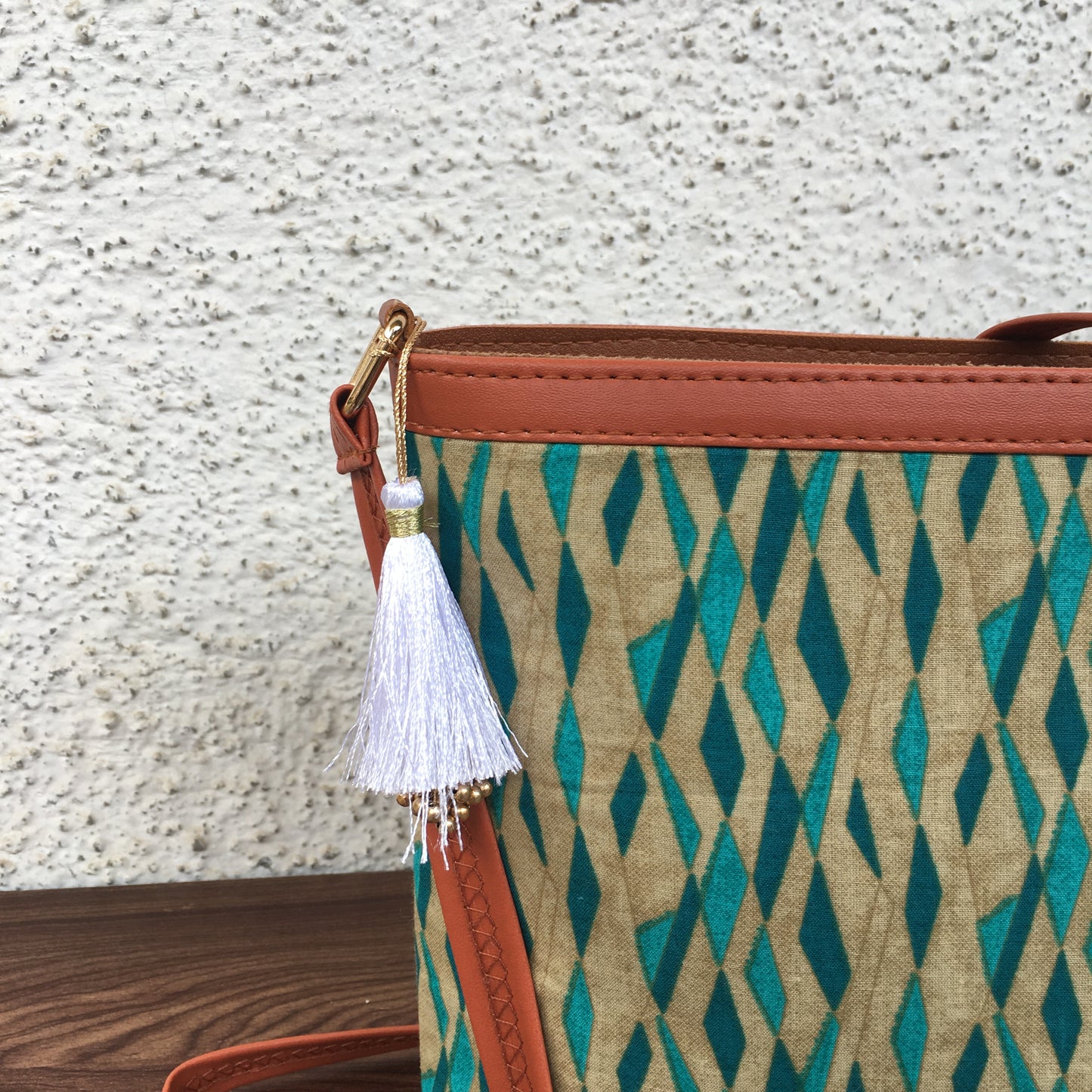 Minsk - 3 zip- Big size - Sling Bag - Daimond Sea Green