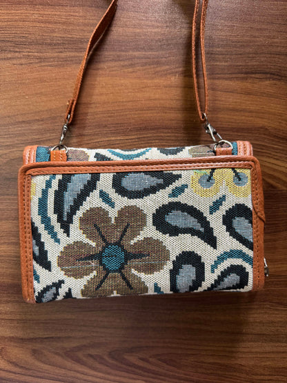 2 pockets  - Trendy & Beautiful Womens Wallet with Sling belt - 04