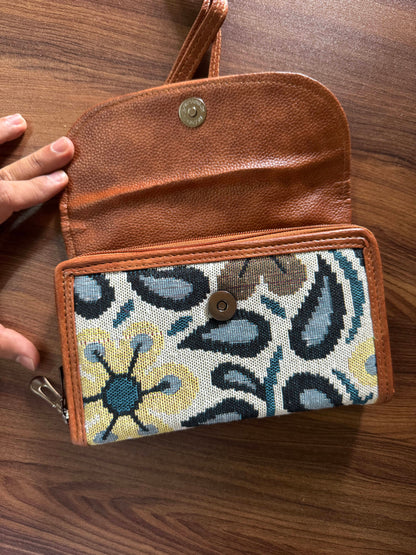 2 pockets  - Trendy & Beautiful Womens Wallet with Sling belt - 04