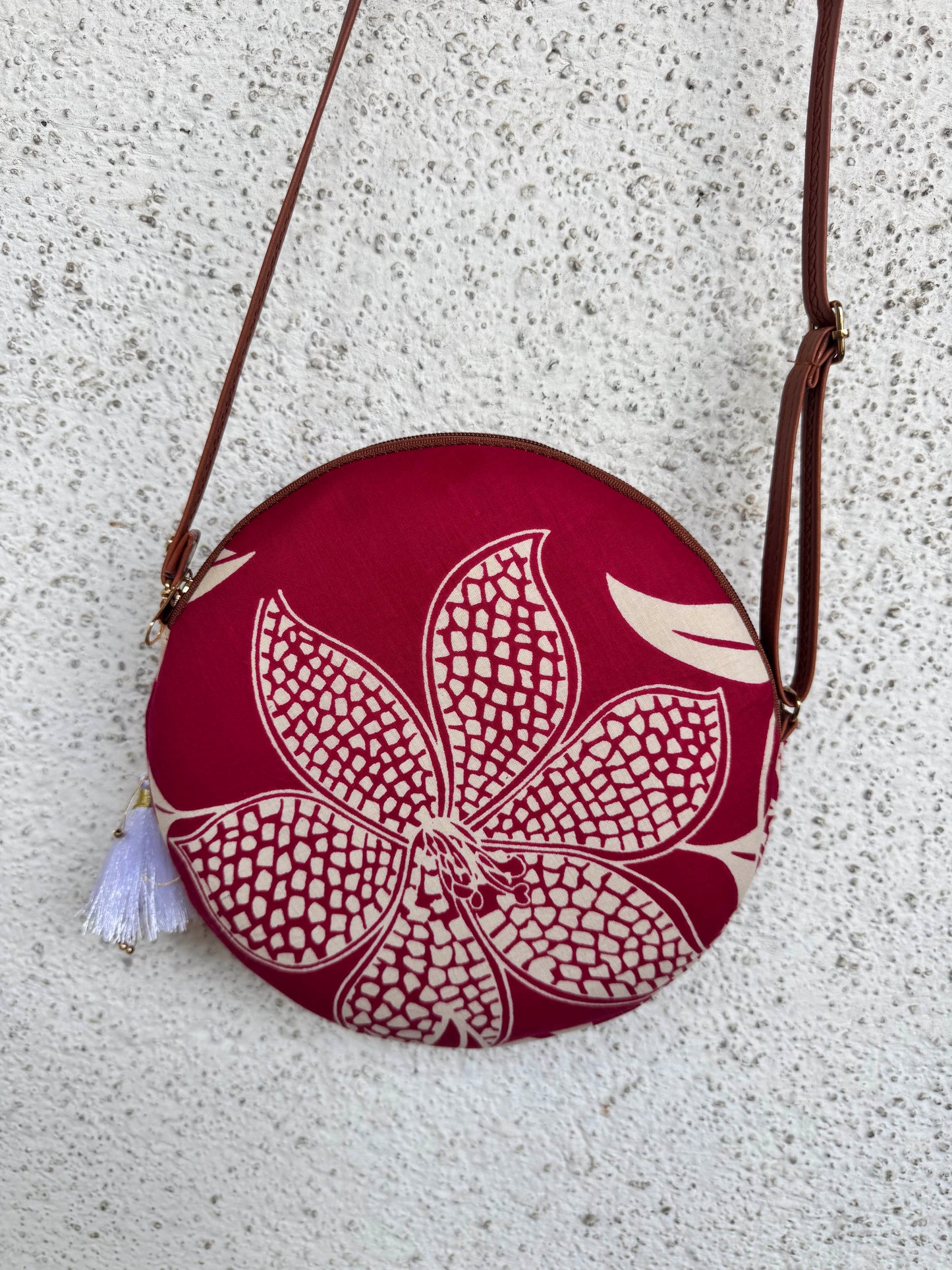 Lily Pink - Cute Round Sling bag