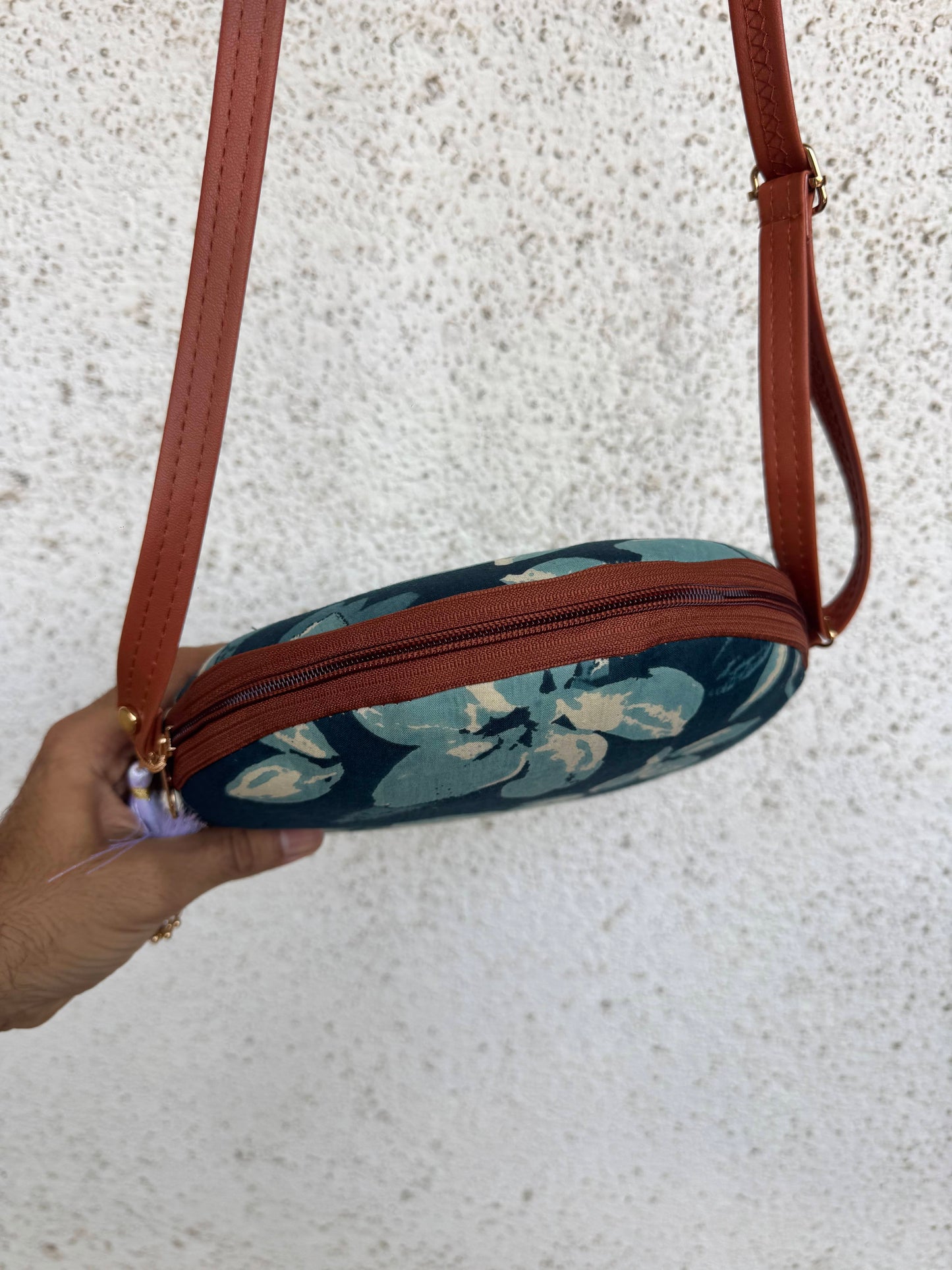 Jasmine Peacock Blue Colour - Cute Round Sling bag