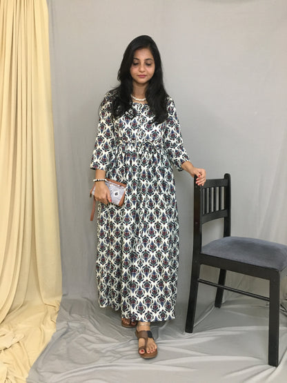 Cream Black Flower - Maternity Kurti with Feeding Zips - Cotton Cambric
