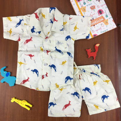 Kids Shirt & Short set - Jumping Kangaroo