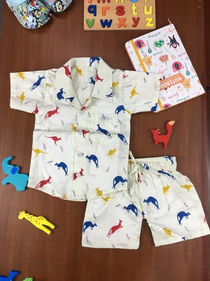 Kids Shirt & Short set - Jumping Kangaroo