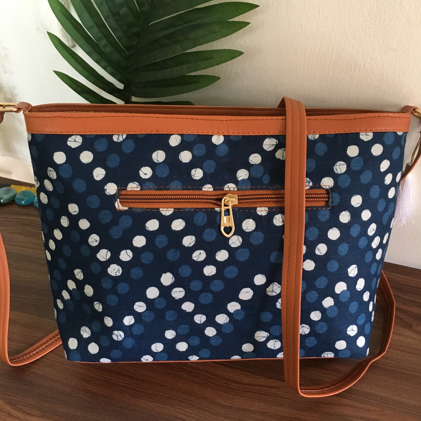 Minsk - 3 zip- Big size - Sling Bag - Blue Polka