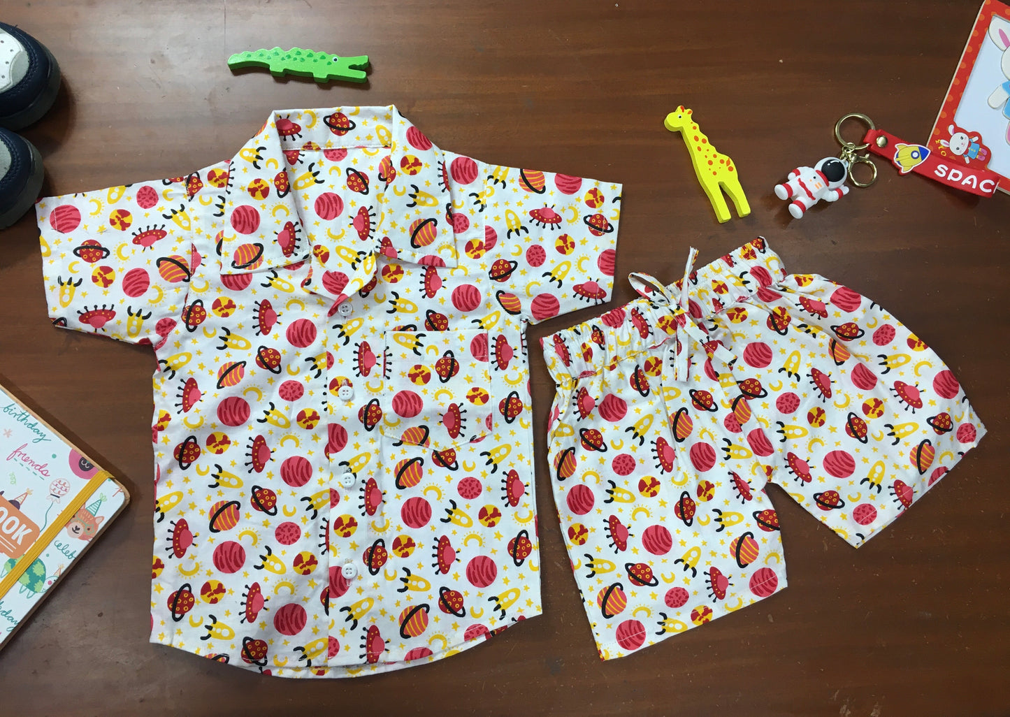 Kids Shirt & Short set - Red Planets