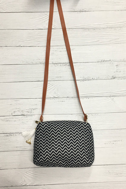 AVA  - Big Size Sling - Black Wave