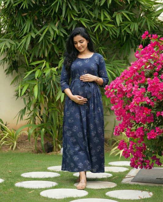 Sketch Blue Flower - Maternity Kurti with Feeding Zips - Soft Rayon