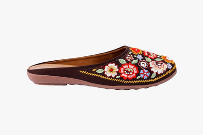 Women Brown Printed Canvas Ethnic Flats