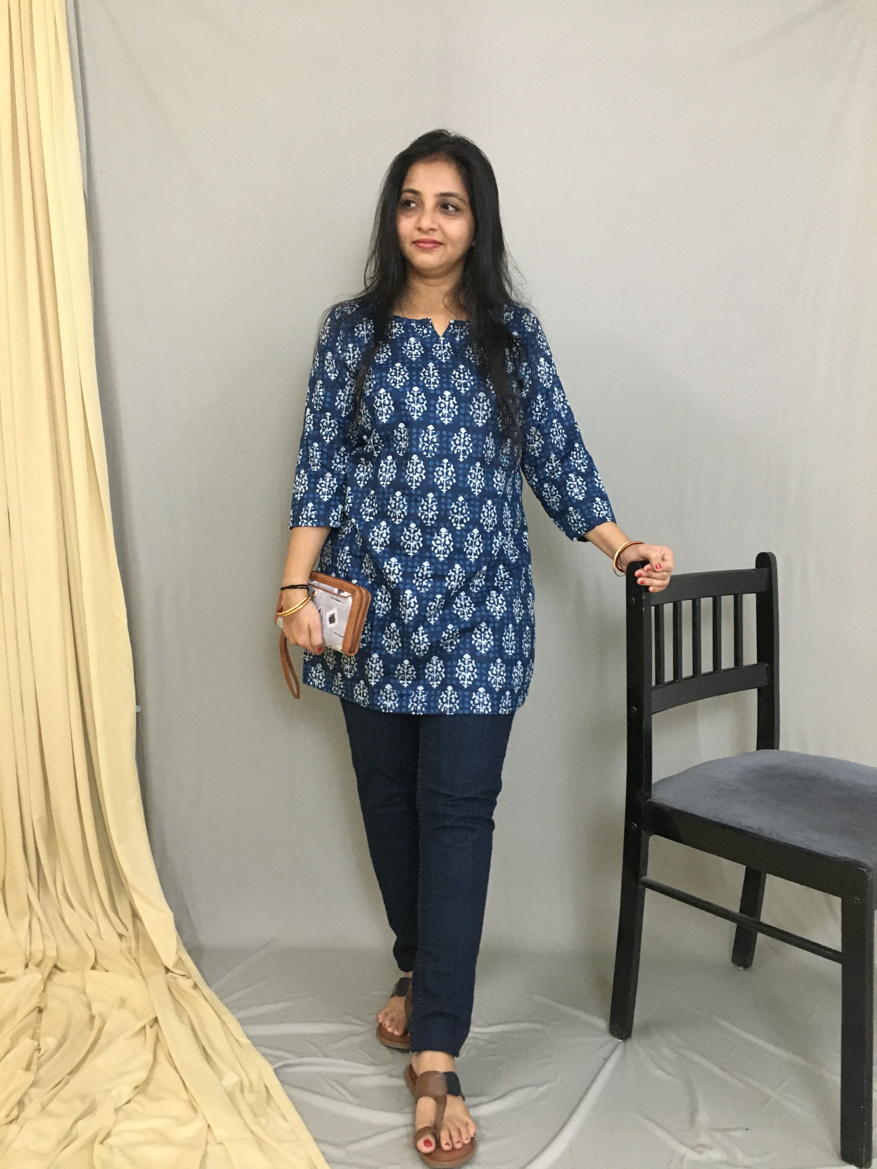 Get online offer on Designer Short Kurtis White Color Short Cotton Kurtis  Kurta With Embroidery Work – Lady India