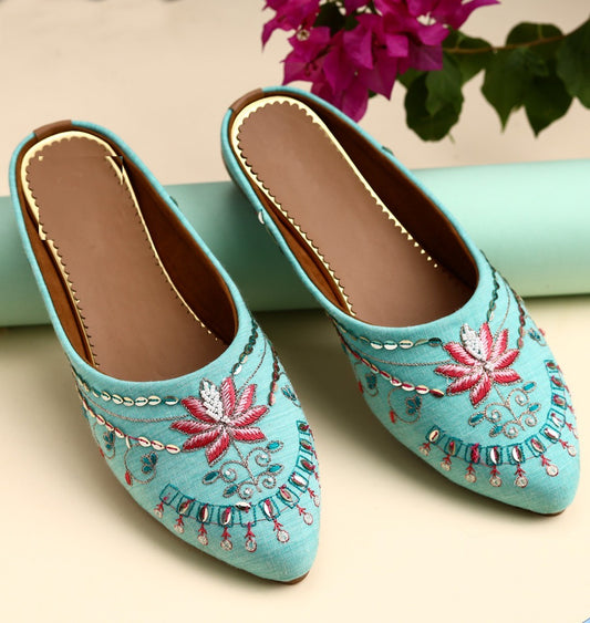 Women Blue Embroidered Ethnic Mules / Jutti Flats