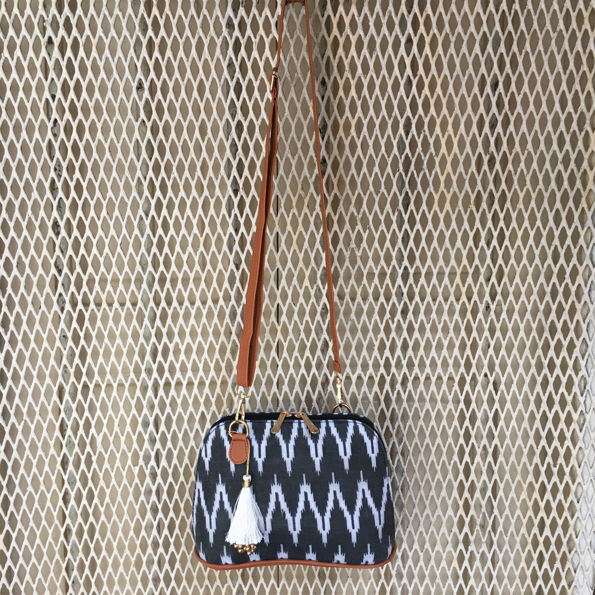 Fioni - ZigZag Dark Grey