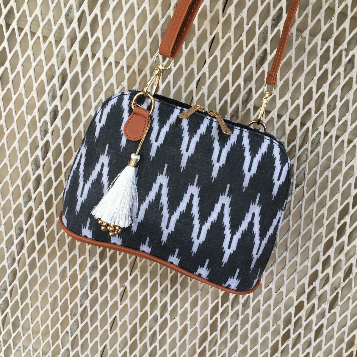 Fioni - ZigZag Dark Grey